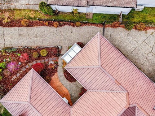 4220 Wakefield Pl, Saanich, BC 