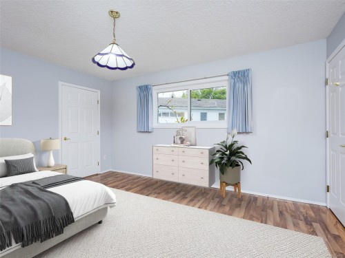 4220 Wakefield Pl, Saanich, BC 