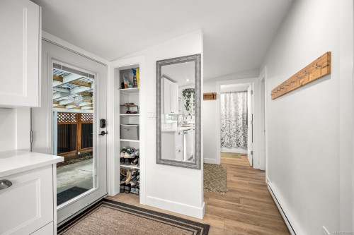 3491 Millard Rd, Courtenay, BC 