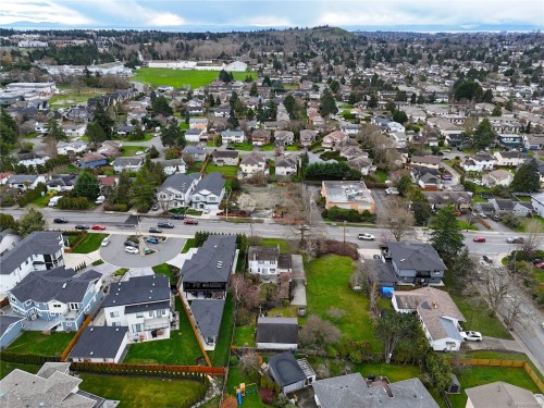 1804 Feltham Rd, Saanich, BC 