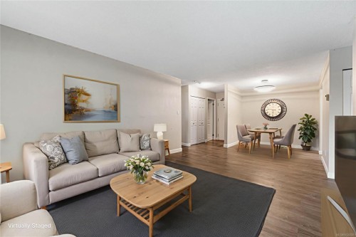 130-6711 Dover Rd, Nanaimo, BC - Indoor Photo Showing Other Room