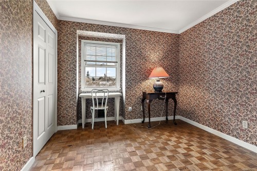 1806 Feltham Rd, Saanich, BC 