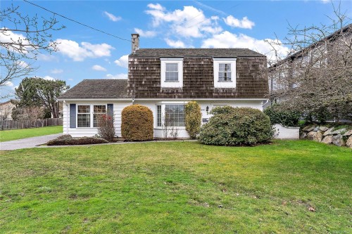 1806 Feltham Rd, Saanich, BC 