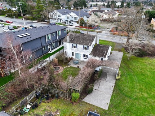 1806 Feltham Rd, Saanich, BC 