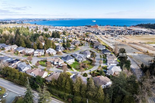 485 Outrigger Loop, Colwood, BC 