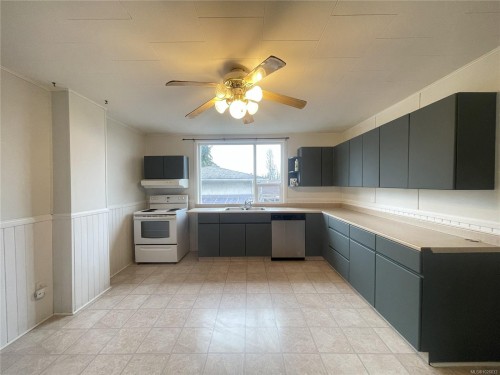 12 Gillespie St, Nanaimo, BC 