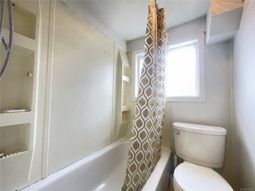 12 Gillespie St, Nanaimo, BC 