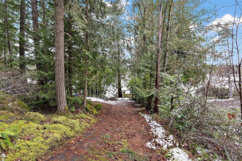 1894 Lakewood Rd, Shawnigan Lake, BC 