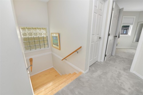 486 Foster St, Esquimalt, BC 