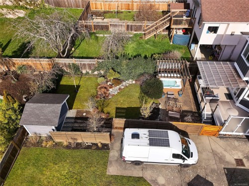 486 Foster St, Esquimalt, BC 