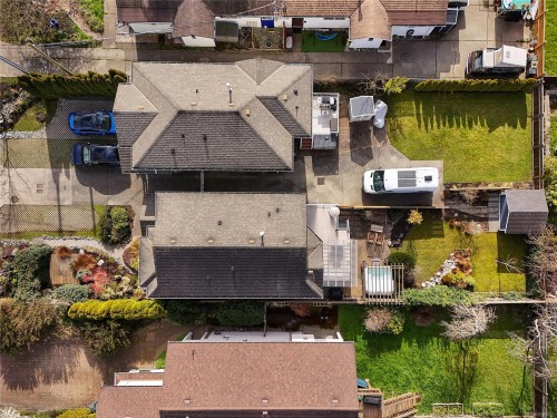 486 Foster St, Esquimalt, BC 