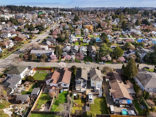 486 Foster St, Esquimalt, BC 