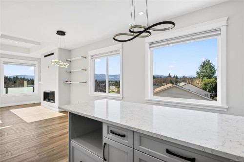 2224 Valley View Dr, Courtenay, BC 