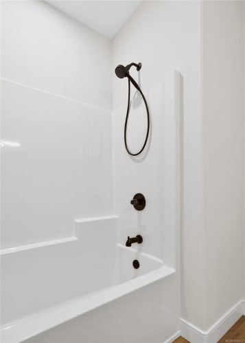 2224 Valley View Dr, Courtenay, BC 