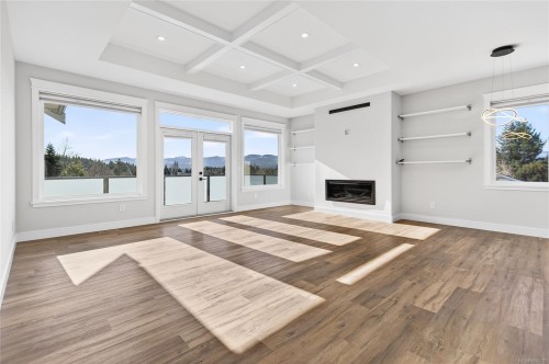 2224 Valley View Dr, Courtenay, BC 