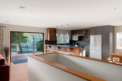 1655 West Shawnigan Lake Rd, Shawnigan Lake, BC 