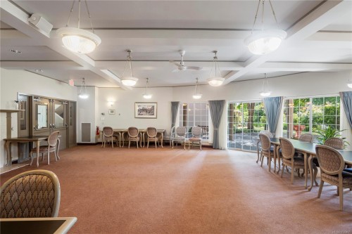 105-3915 St. Georges Lane, Saanich, BC - Indoor Photo Showing Other Room