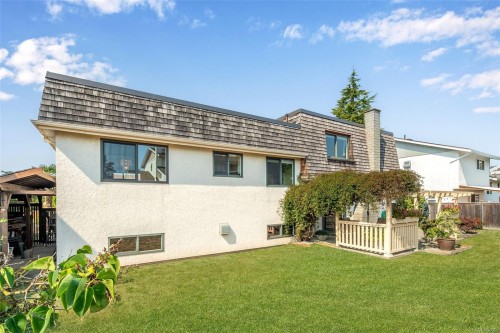 4059 Cavallin Crt, Saanich, BC 