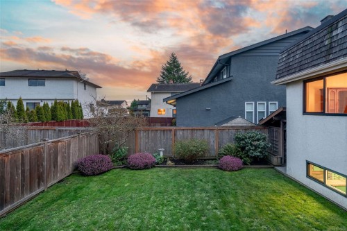 4059 Cavallin Crt, Saanich, BC 