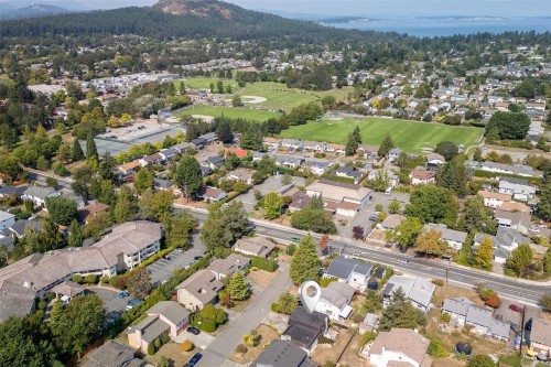 4059 Cavallin Crt, Saanich, BC 