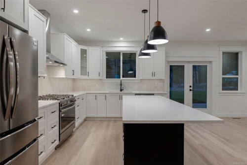 6537 Fayette Rd, Port Alberni, BC 