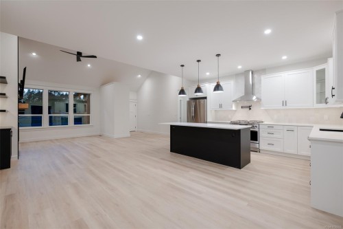 6537 Fayette Rd, Port Alberni, BC 