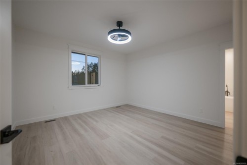 6537 Fayette Rd, Port Alberni, BC 