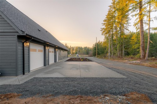 6537 Fayette Rd, Port Alberni, BC 