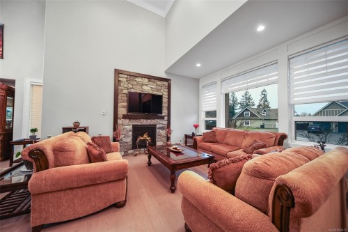 5327 Otter Pl, Port Alberni, BC 