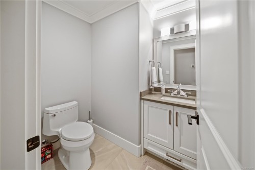 5327 Otter Pl, Port Alberni, BC 