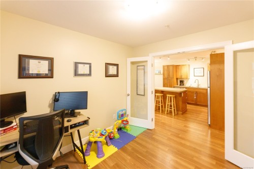 202-4460 Hedgestone Pl, Nanaimo, BC 