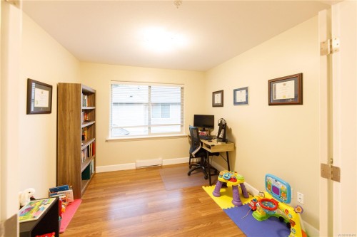 202-4460 Hedgestone Pl, Nanaimo, BC 