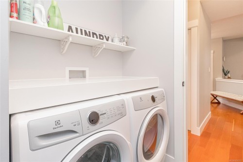 5966 Tower Pl, Duncan, BC 