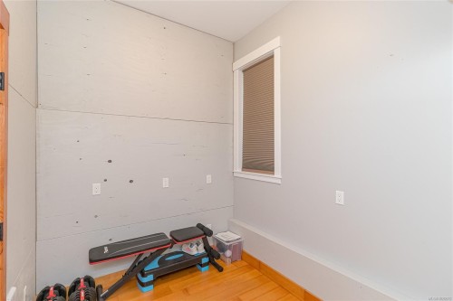 5966 Tower Pl, Duncan, BC 