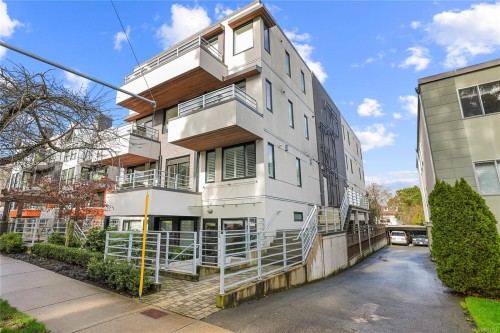 102-1014 Park Blvd, Victoria, BC - Outdoor