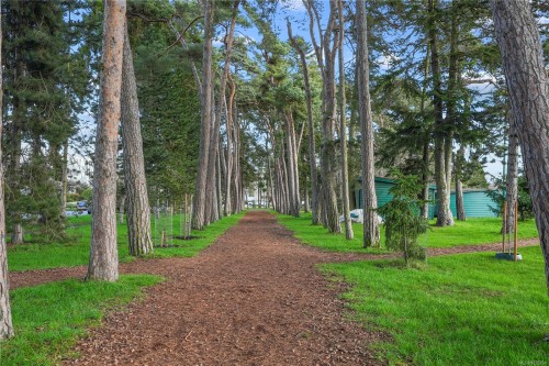 102-1014 Park Blvd, Victoria, BC - Outdoor