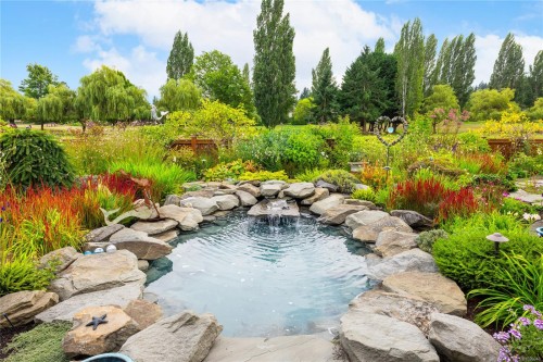 930 Eaglecrest Dr, Qualicum Beach, BC 