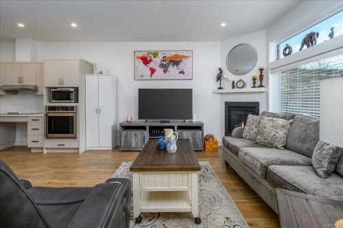 103-5594 Linley Valley Dr, Nanaimo, BC 