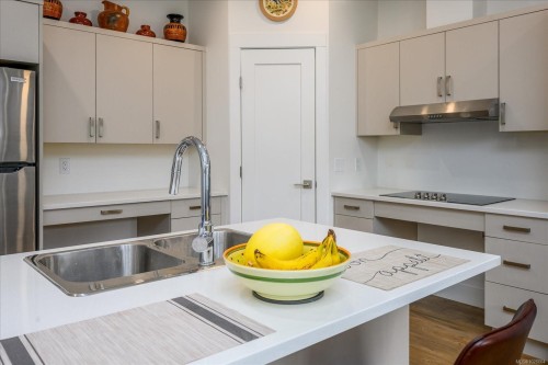 103-5594 Linley Valley Dr, Nanaimo, BC 