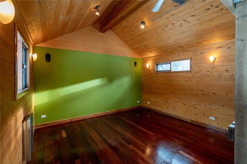 1918 Camozzi Road, Revelstoke, BC - Indoor Photo Showing Other Room