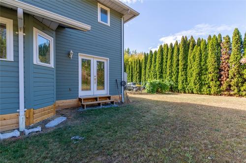 1065 Bx Road, Vernon, BC - Outdoor With Exterior