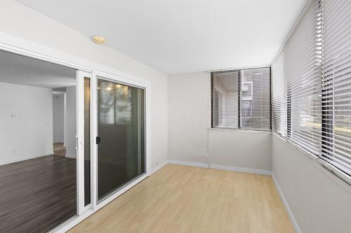112-445 All Star Court, Kelowna, BC -  Photo Showing Other Room
