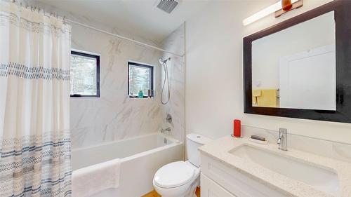 185 Caribou Way, Osoyoos, BC - Indoor Photo Showing Bathroom