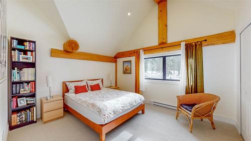 185 Caribou Way, Osoyoos, BC - Indoor Photo Showing Bedroom