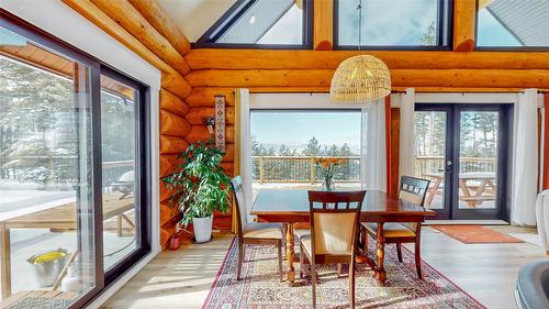 185 Caribou Way, Osoyoos, BC - Indoor Photo Showing Dining Room