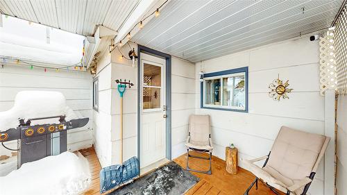 320 2Nd Avenue, Cranbrook, BC - Outdoor With Exterior