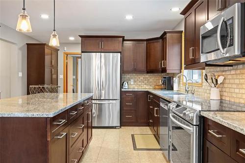 8 George St, St Andrews, MB 