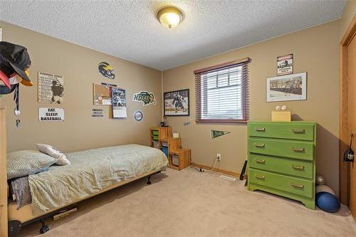 8 George St, St Andrews, MB 