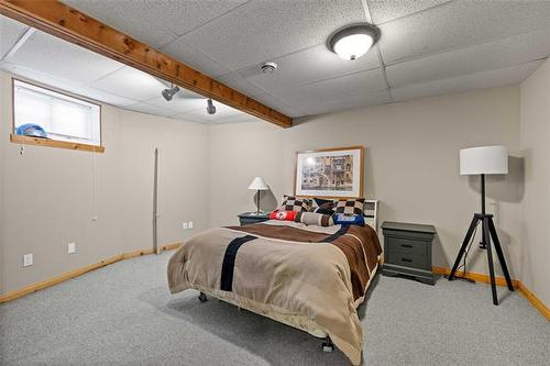 8 George St, St Andrews, MB 