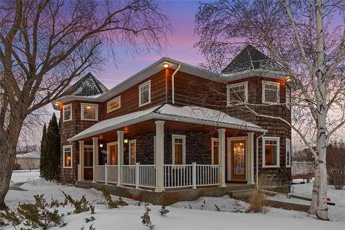 8 George St, St Andrews, MB 